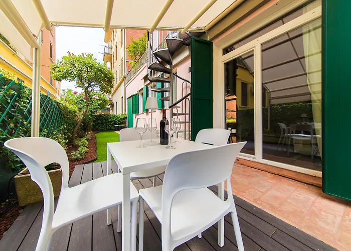 Urban Cottage Free Parking - Private Garden